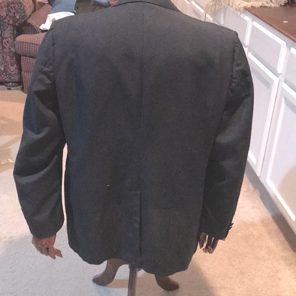 Vtg (80s) Palm Beach 3pc Tuxedo, Peaked Lapel 48L - Picture 3 of 10